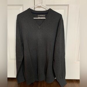 Eddie Bauer Size Large sweater